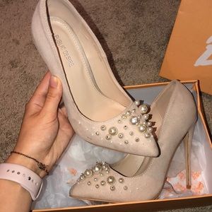 Public Desire Nude pumps